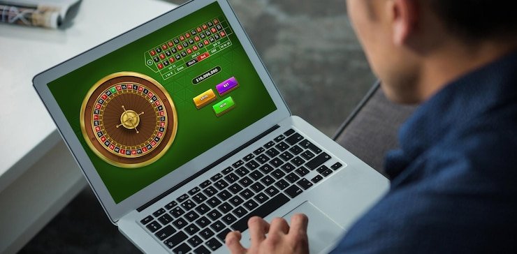 Beragam permainan live casino seperti poker, blackjack, dan roulette tersedia untuk pemain